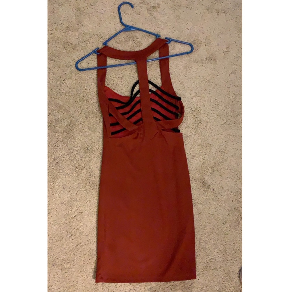 Dress - Picture 4 of 5